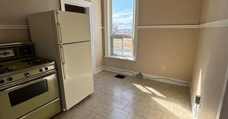 242 Christina Street S, Sarnia, ON, N7T 2N3 - 3