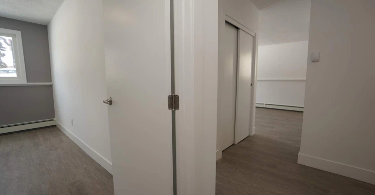1-10141 154 Street, Edmonton, AB, T5P 2H2 - 17
