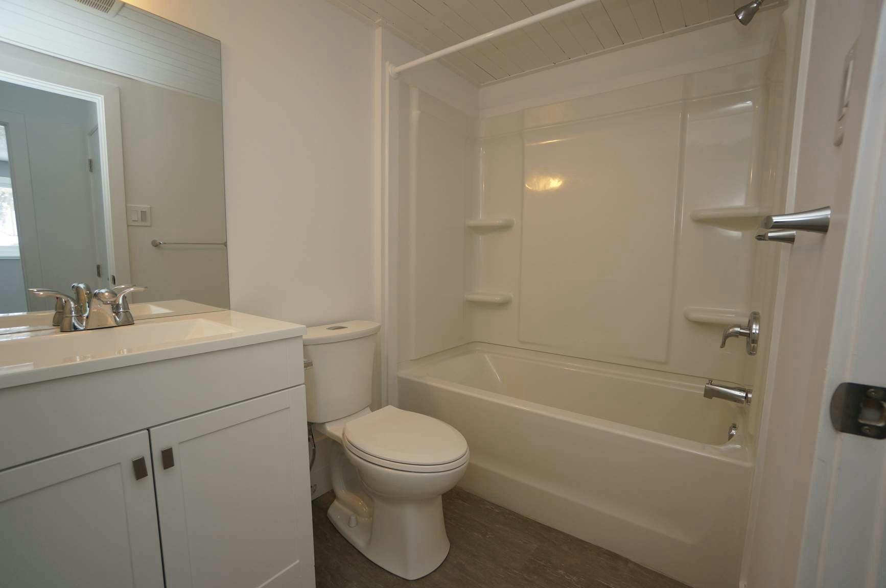 10141 154 Street, Edmonton, AB, T5P 2H2 - 11