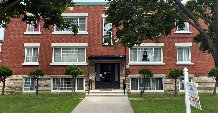 1-321 Irene Crescent, Ottawa, ON, K1Z 7J2