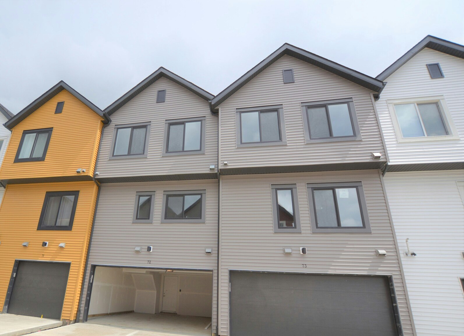72-1010 Rabbit Hill Road SW, Edmonton, AB, T6W 4G7 - 4