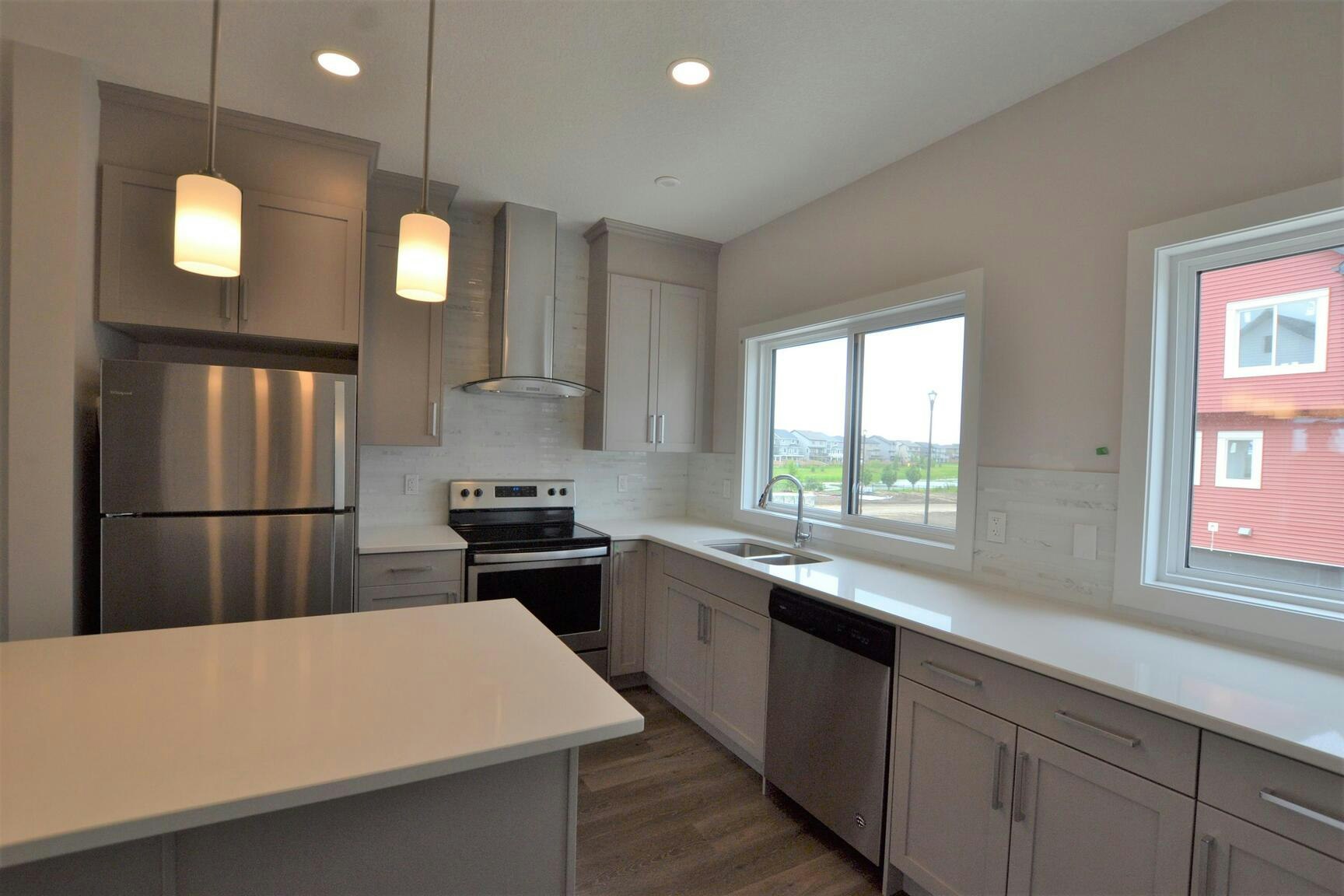 72-1010 Rabbit Hill Road SW, Edmonton, AB, T6W 4G7 - 6