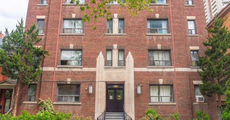 40 Earl Street, Toronto, ON, M4Y 1M3 - 2