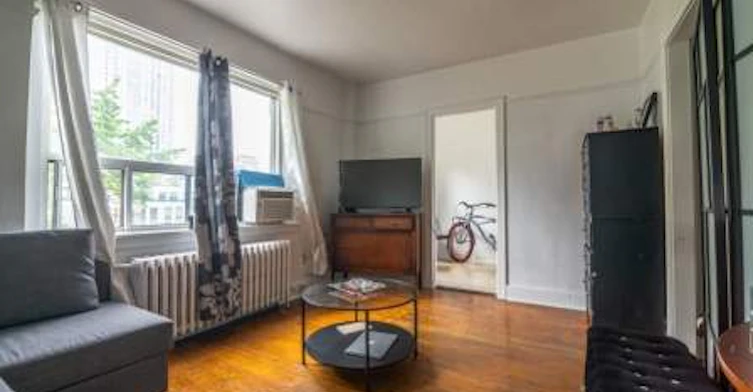 40 Earl Street, Toronto, ON, M4Y 1M3 - 3
