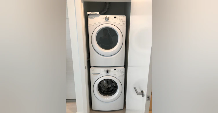 6098 Station Street, Burnaby, BC, V5H 4L9 - 9