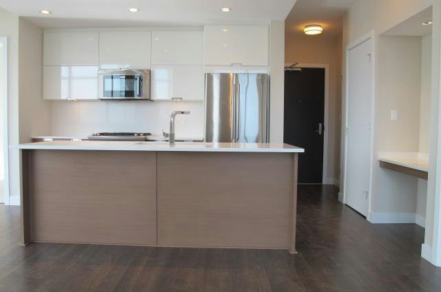 2077 Rosser Avenue, Burnaby, BC, V5C 5Y1 - 2