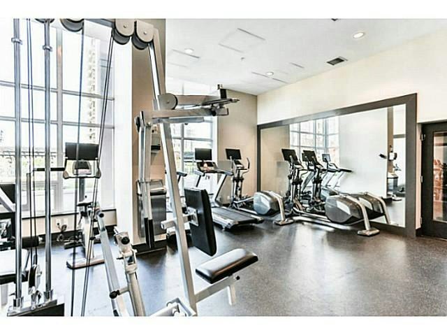 2077 Rosser Avenue, Burnaby, BC, V5C 5Y1 - 19