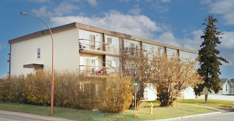 10720 99 Avenue, Fort St. John, BC, V1J 1V8 - 2