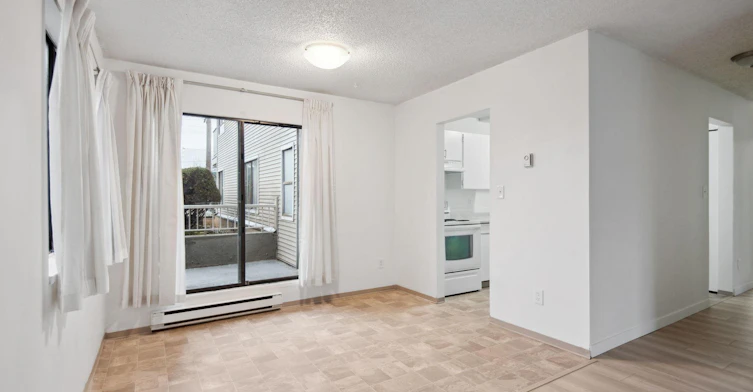 308-215 10th Street, New Westminster, BC, V3M 3V4 - 10