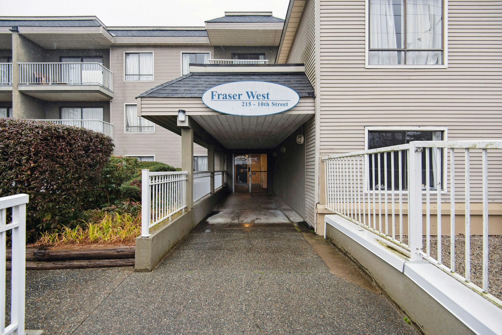 308-215 10th Street, New Westminster, BC, V3M 3V4 - 2