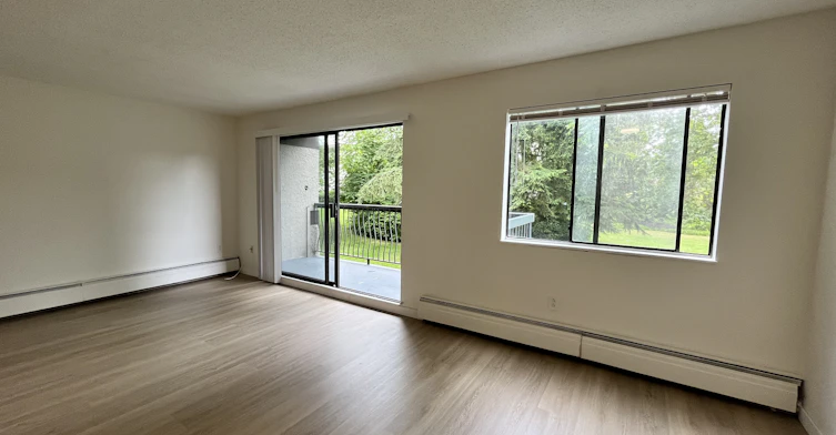 304-14831 101a Avenue, Surrey, BC, V3R 6A2 - 4