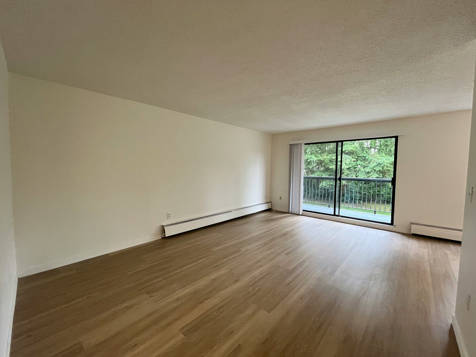 312-14831 101a Avenue, Surrey, BC, V3R 6A2 - 5