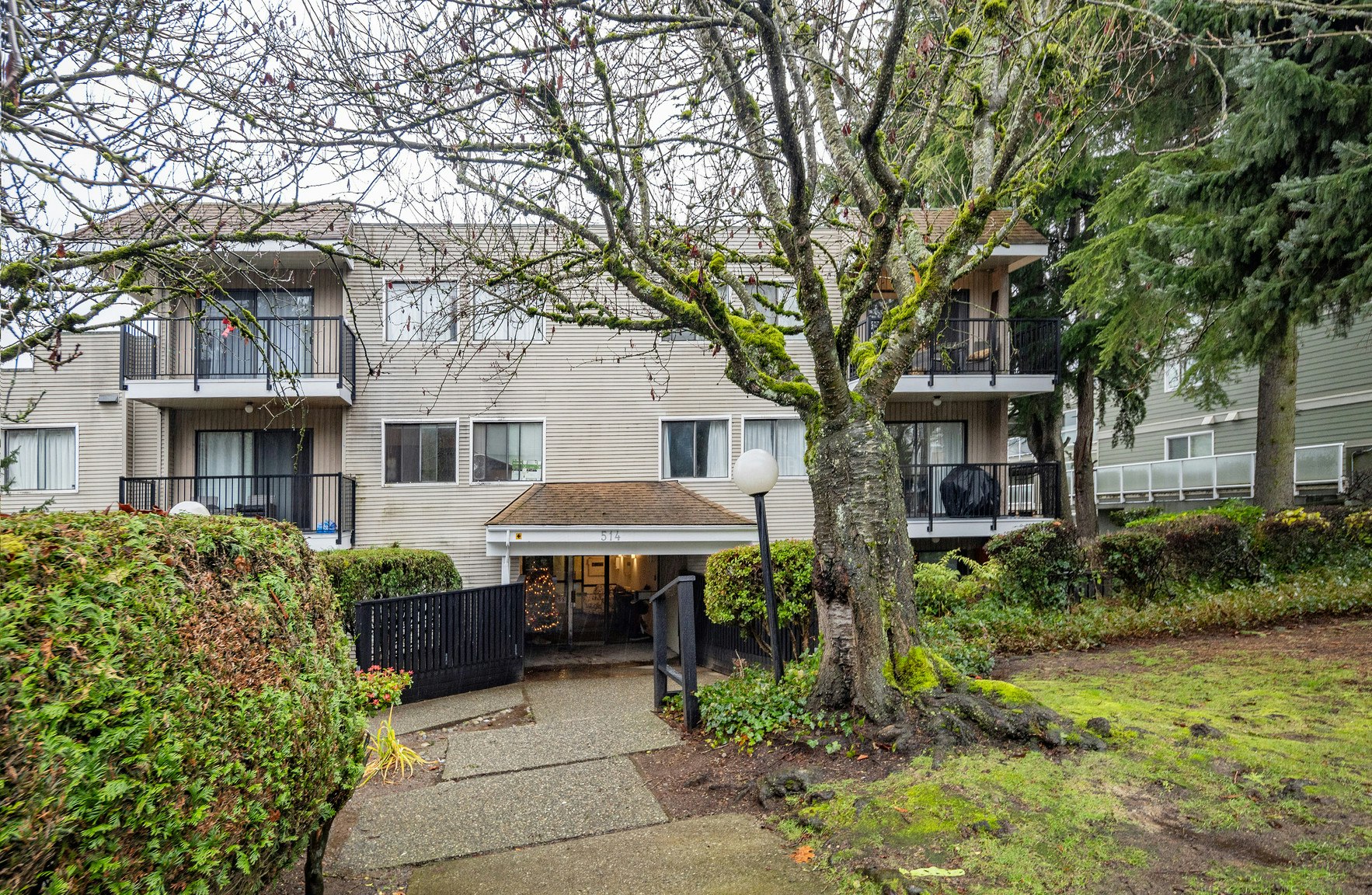 114-514 13th Street, New Westminster, BC, V3M 5Y7 - 2