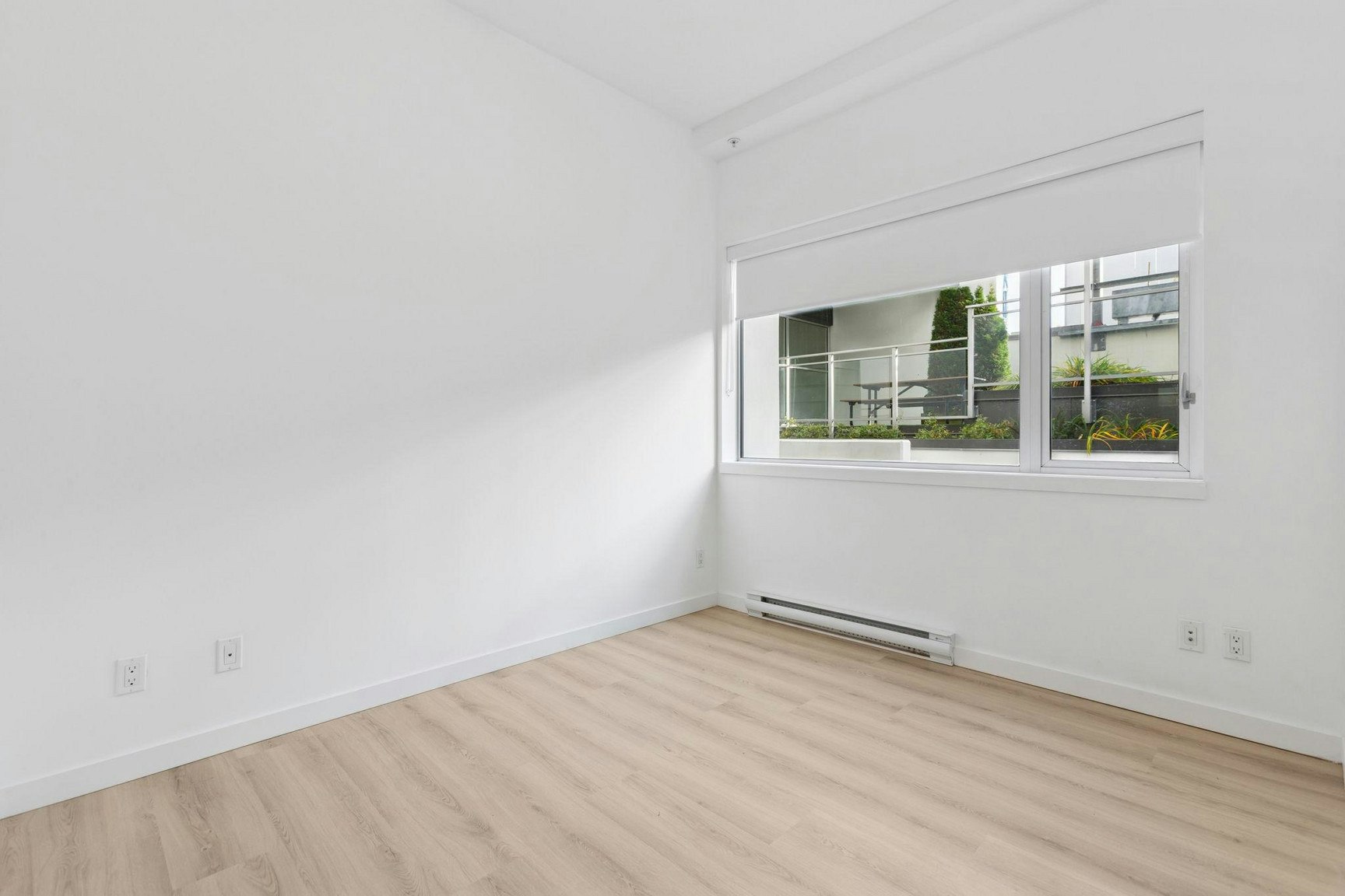 0610-1908 Scotia Street, Vancouver, BC, V5T 0E8 - 8