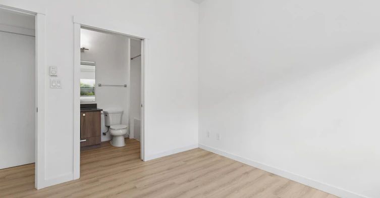 0610-1908 Scotia Street, Vancouver, BC, V5T 0E8 - 11