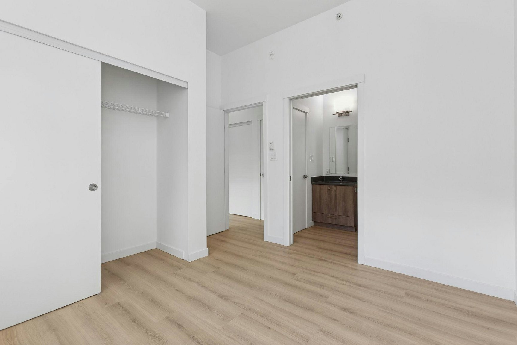 0610-1908 Scotia Street, Vancouver, BC, V5T 0E8 - 10