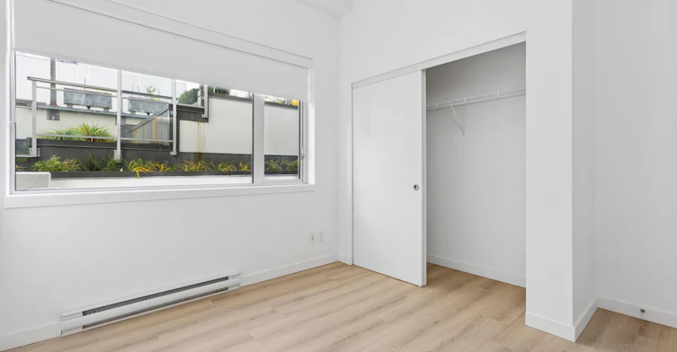 0610-1908 Scotia Street, Vancouver, BC, V5T 0E8 - 9