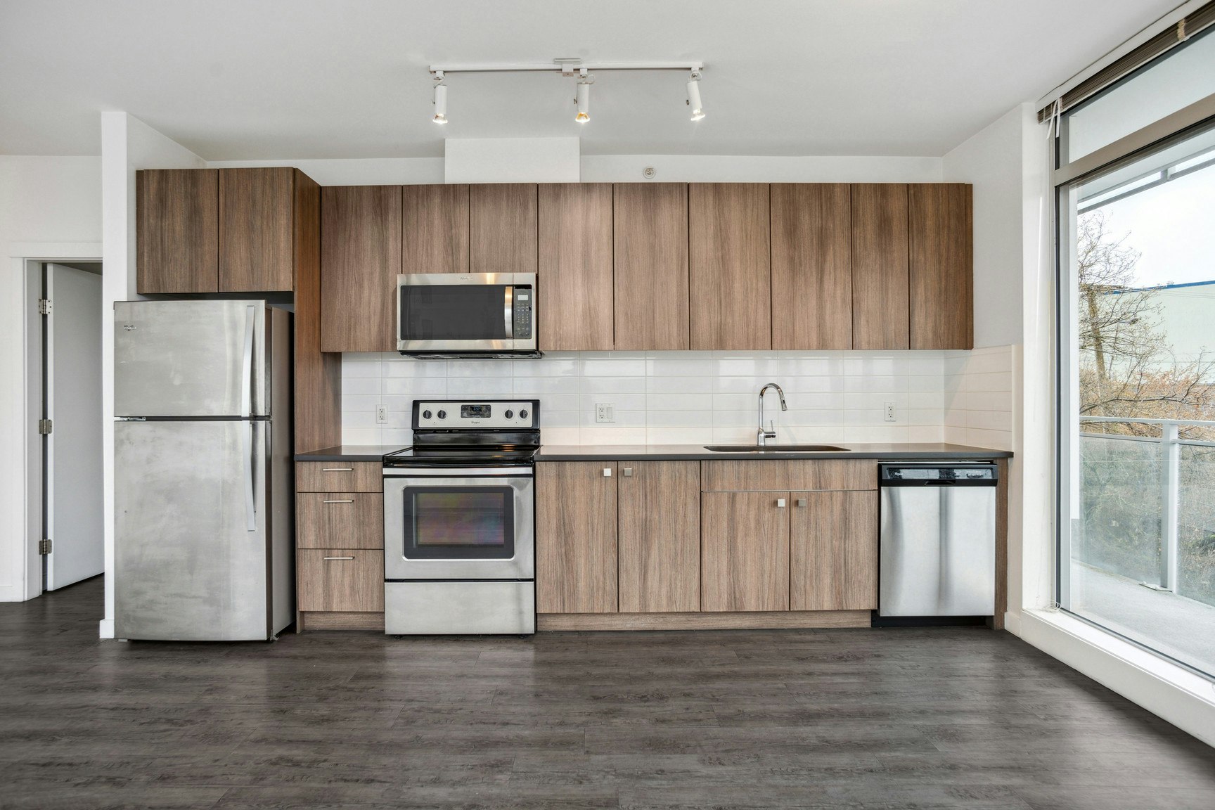 0309-1908 Scotia Street, Vancouver, BC, V5T 0E8 - 4