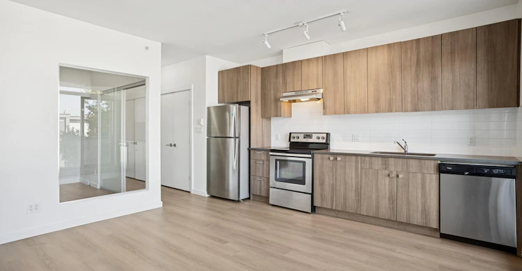 0505-1908 Scotia Street, Vancouver, BC, V5T 0E8 - 5