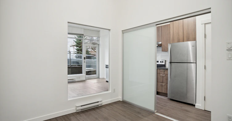 1916-1908 Scotia Street, Vancouver, BC, V5T 0E8 - 9
