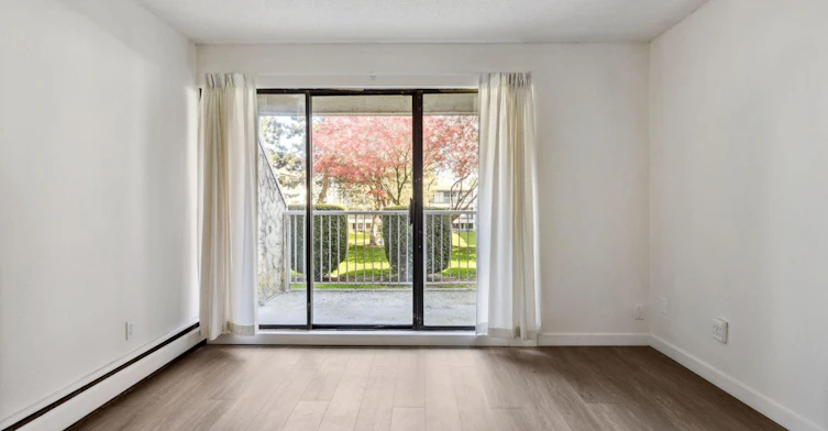 310-10557 150 Street, Surrey, BC, V3R 4B6 - 18