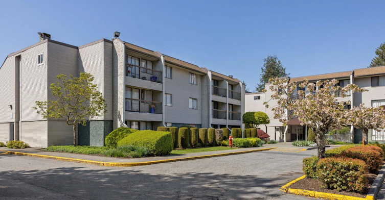 313-10557 150 Street, Surrey, BC, V3R 4B6 - 2