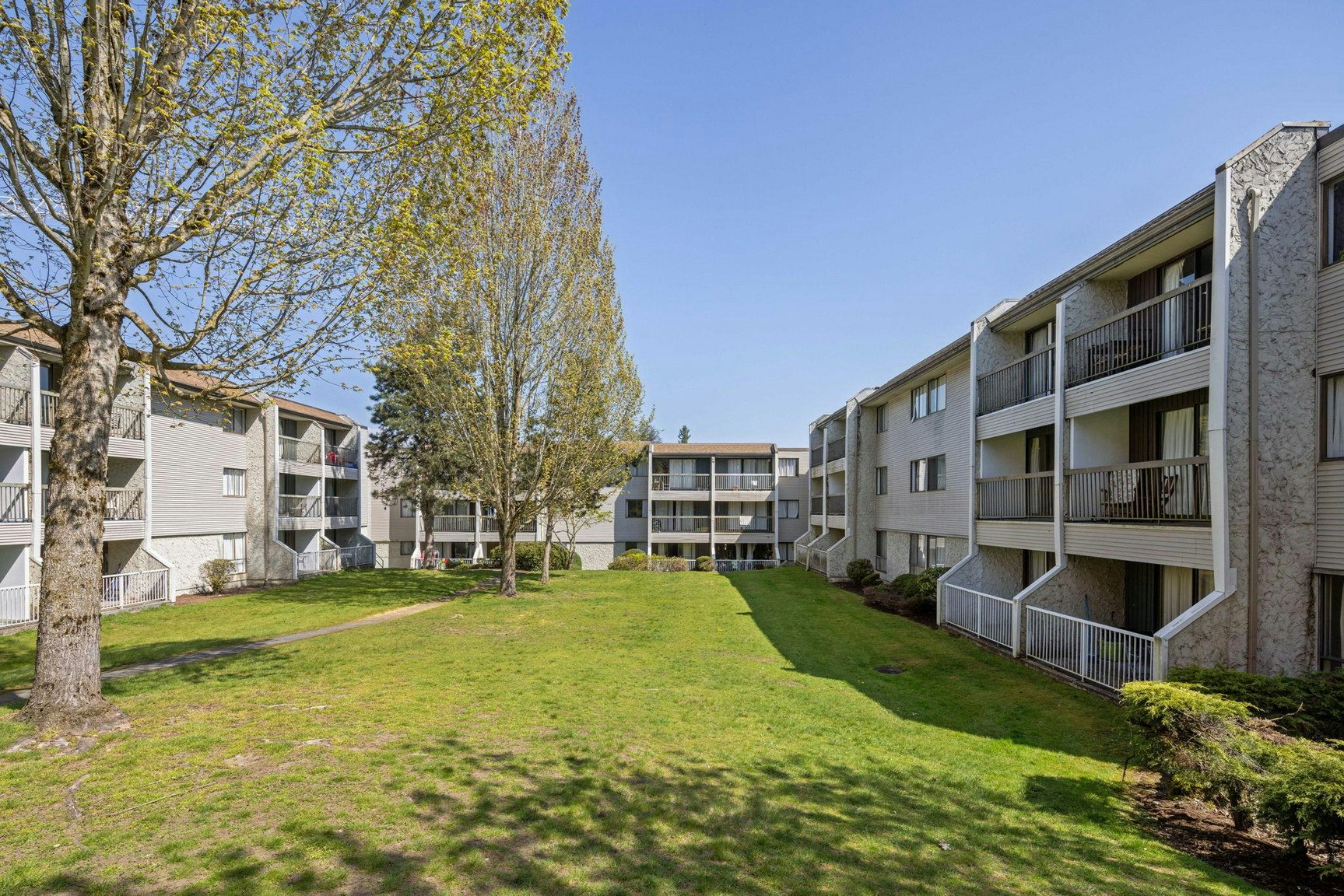 233-10557 150 Street, Surrey, BC, V3R 4B6 - 14