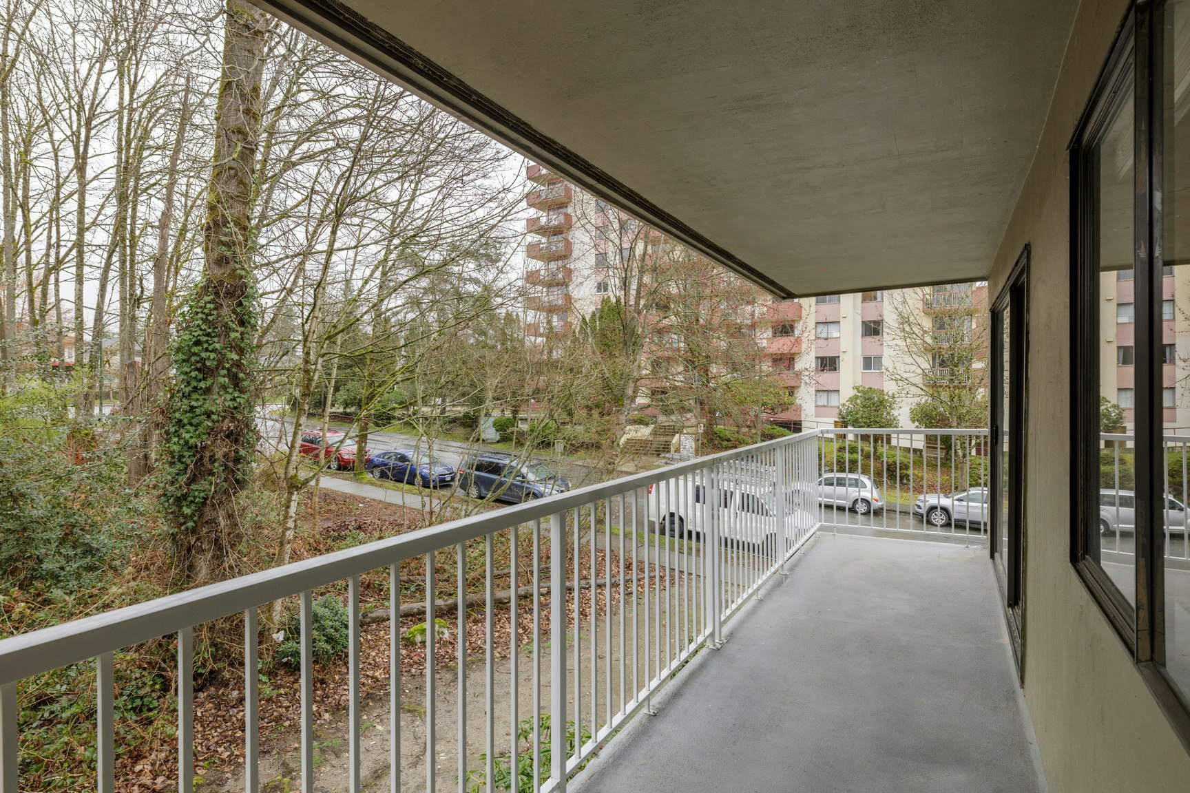 203-1859 Woodway Place, Burnaby, BC, V5B 2N5 - 17