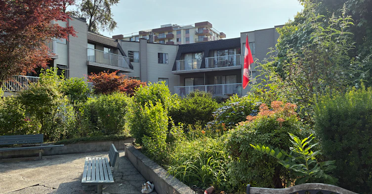 309-1859 Woodway Place, Burnaby, BC, V5B 2N5 - 5