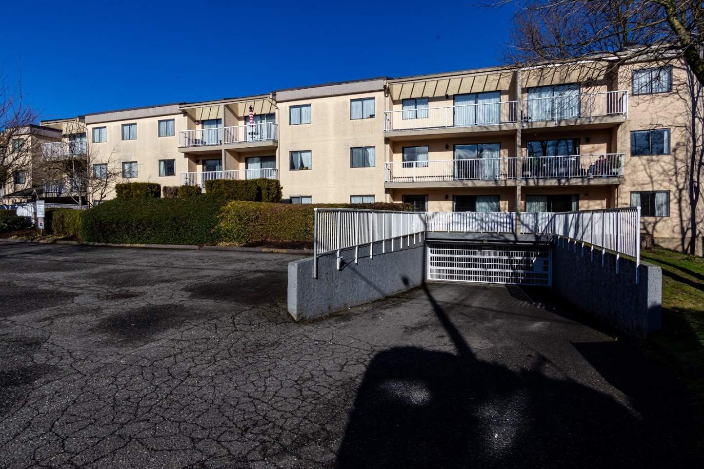 110-32815 George Ferguson Way, Abbotsford, BC, V2S 7X2 - 2