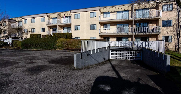 110-32815 George Ferguson Way, Abbotsford, BC, V2S 7X2 - 2