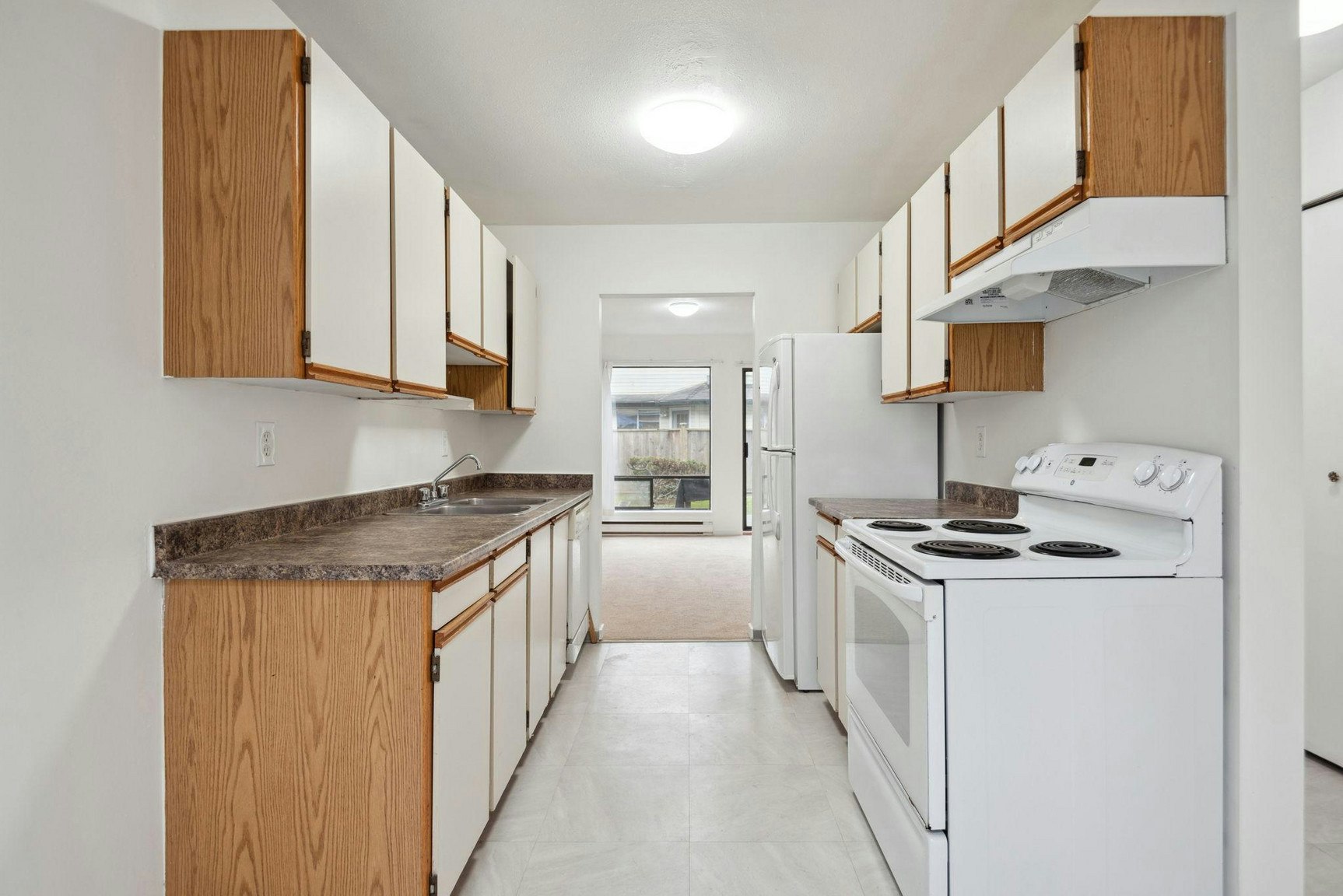 106-8660 Granville Avenue, Richmond, BC, V6Y 3H2 - 4