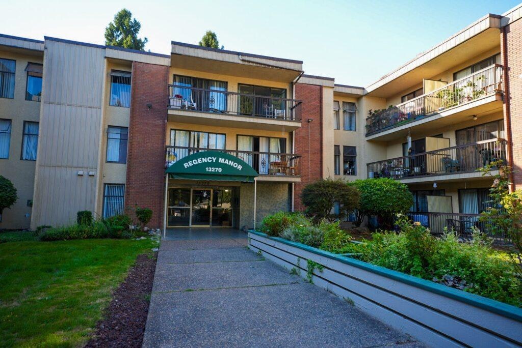 219-221-13270 105a Avenue, Surrey, BC, V3T 2A4 - 2