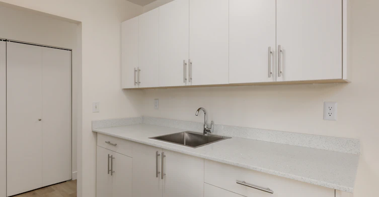224-223-13270 105a Avenue, Surrey, BC, V3T 2A4 - 10