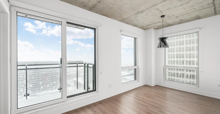 1569 Saint Hubert Rue, Montréal, QC, H2L 3Z1 - 21