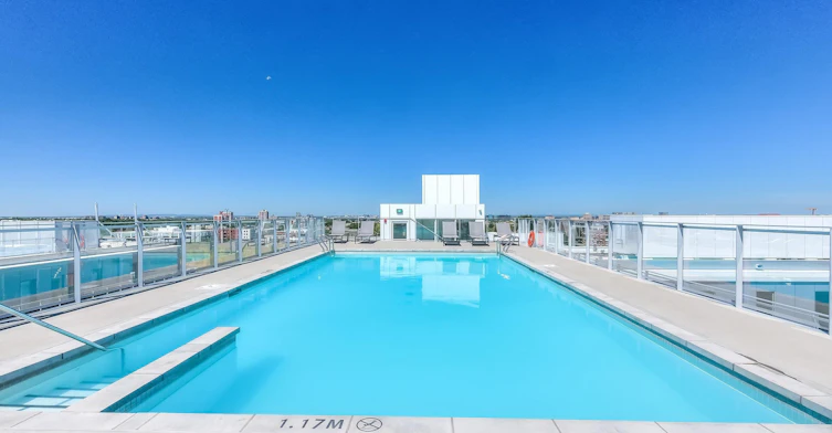 10-1250 Thérèse Lavoie Roux Avenue, Montréal, QC, H2V 0B3 - 9