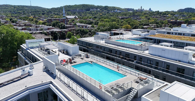 10-1250 Thérèse Lavoie Roux Avenue, Montréal, QC, H2V 0B3 - 7