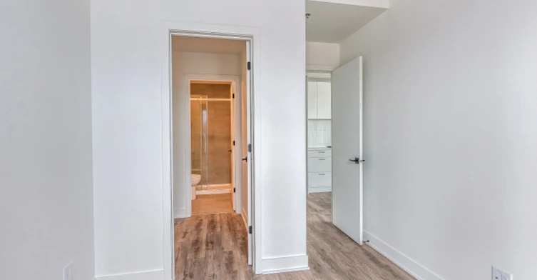 1250 Thérèse Lavoie Roux Avenue, Montréal, QC, H2V 0B3 - 38