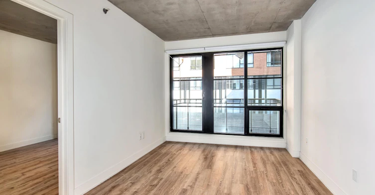 650 Wellington Rue, Montréal, QC, H3C 1T3 - 26