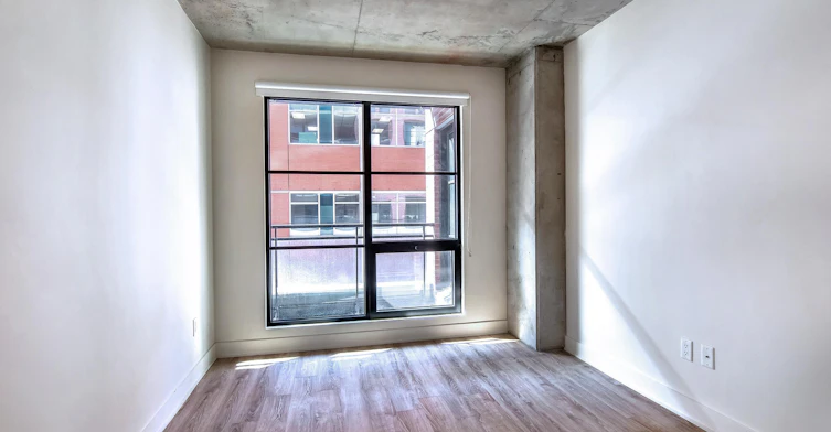 650 Wellington Rue, Montréal, QC, H3C 1T3 - 30