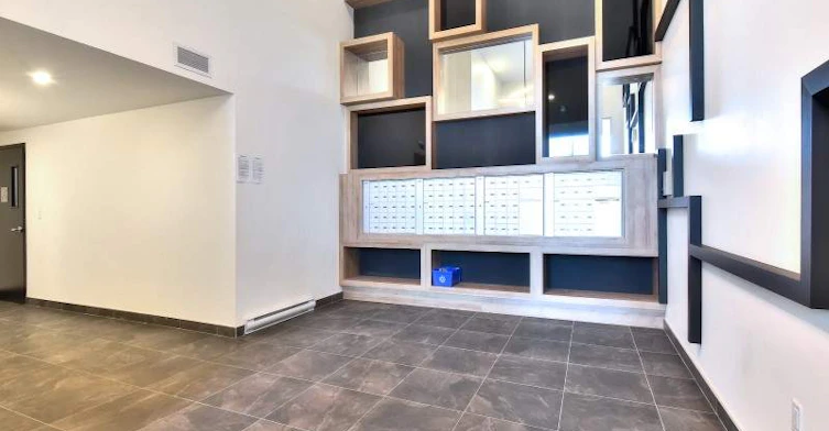 500 Sauvé Rue Est, Montréal, QC, H3L 2G2 - 19