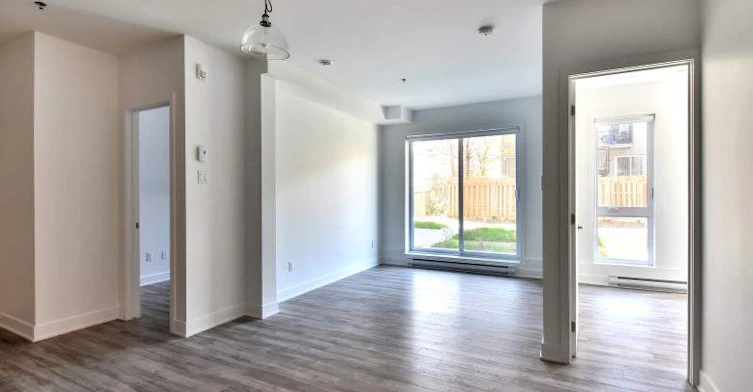 500 Sauvé Rue Est, Montréal, QC, H3L 2G2 - 7