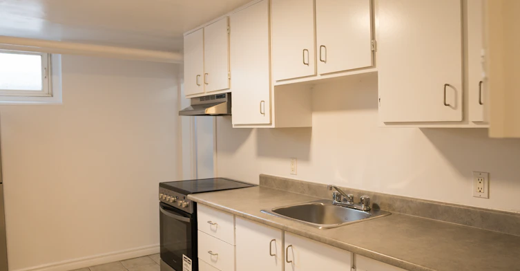 05-233 Nepean Street, Ottawa, ON, K2P 0B7 - 2