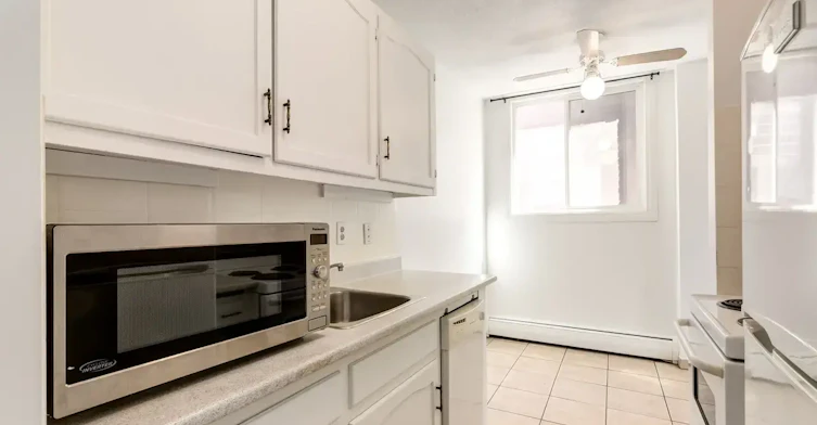 402-1512 15 Avenue SW, Calgary, AB, T3C 0X9 - 9