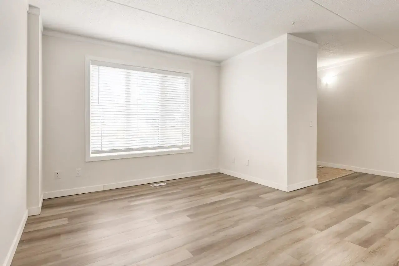 501-739 Bracewood Drive SW, Calgary, AB, T2W 3N3 - 4