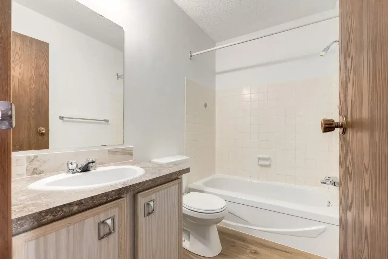 501-739 Bracewood Drive SW, Calgary, AB, T2W 3N3 - 50