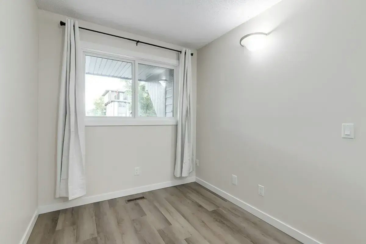 901-739 Bracewood Drive SW, Calgary, AB, T2W 3N3 - 86