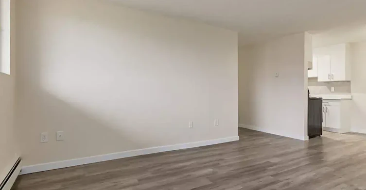 201-89 Collins Crescent SE, Medicine Hat, AB, T1B 1T7 - 8