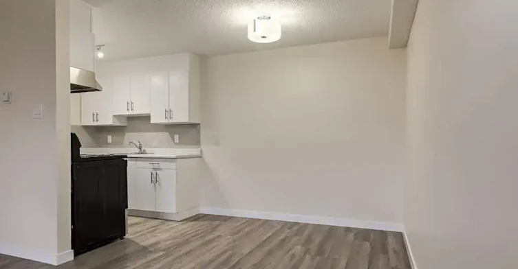 306-89 Collins Crescent SE, Medicine Hat, AB, T1B 1T7 - 9