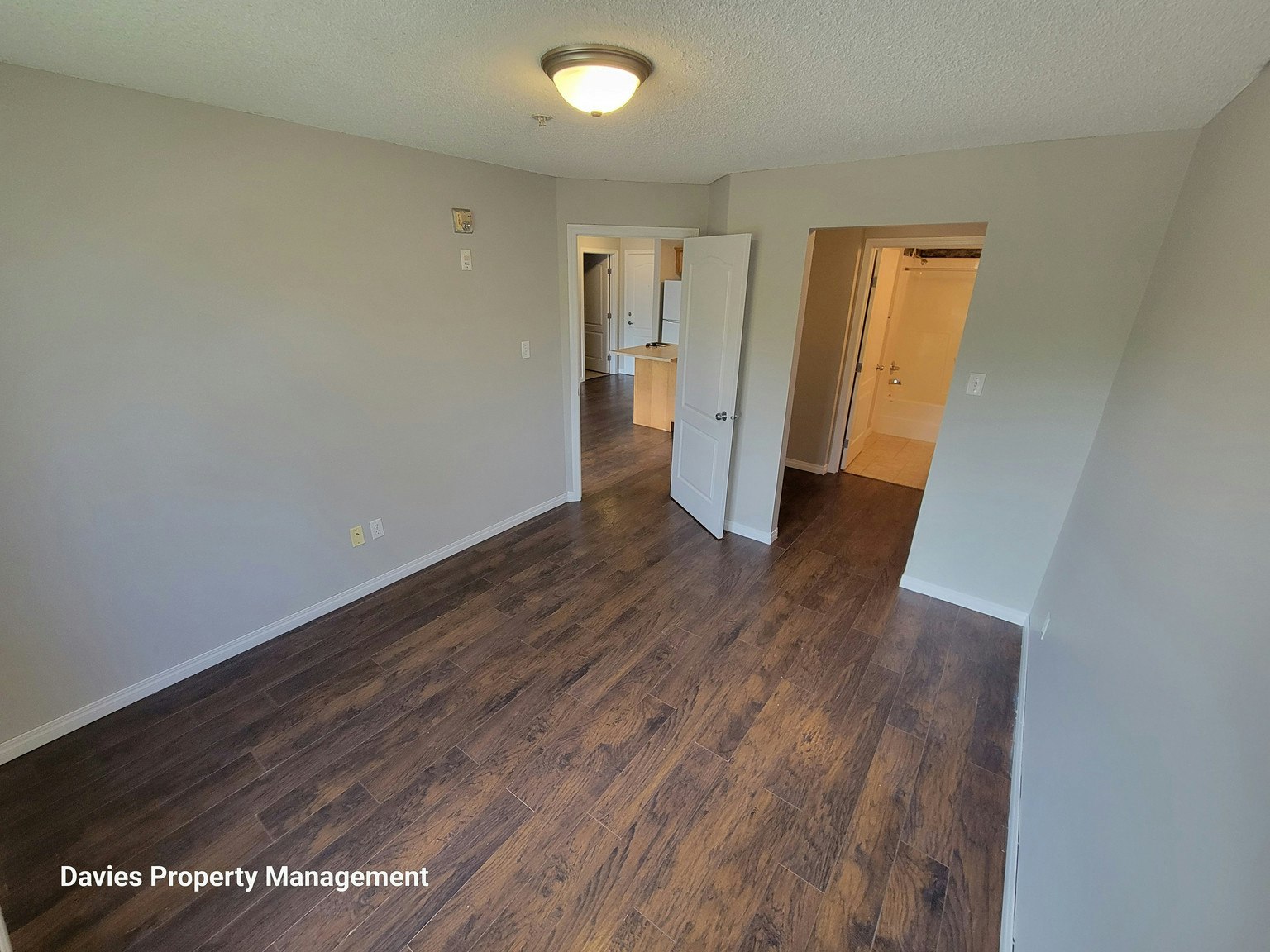 2206-9357 Simpson Drive NW, Edmonton, AB, T6R 0N3 - 9